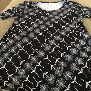 Lularoe Perfect Tee